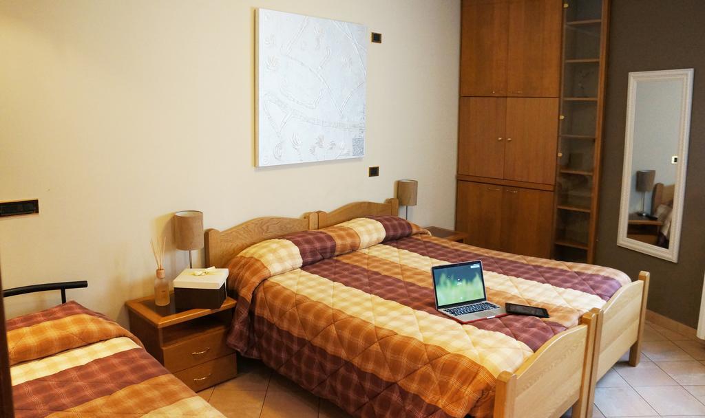B&B Stephany Tirano Habitación foto