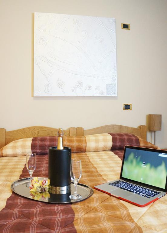 B&B Stephany Tirano Habitación foto